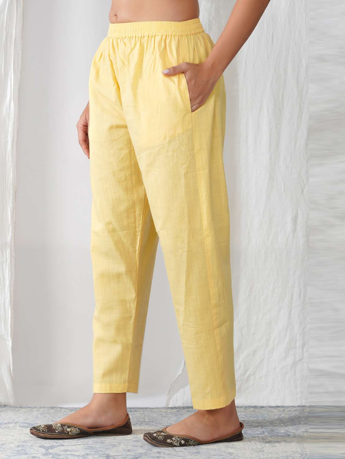 women solid mid rise ankle length tapered pant - 21975047 -  Zoom Image - 0