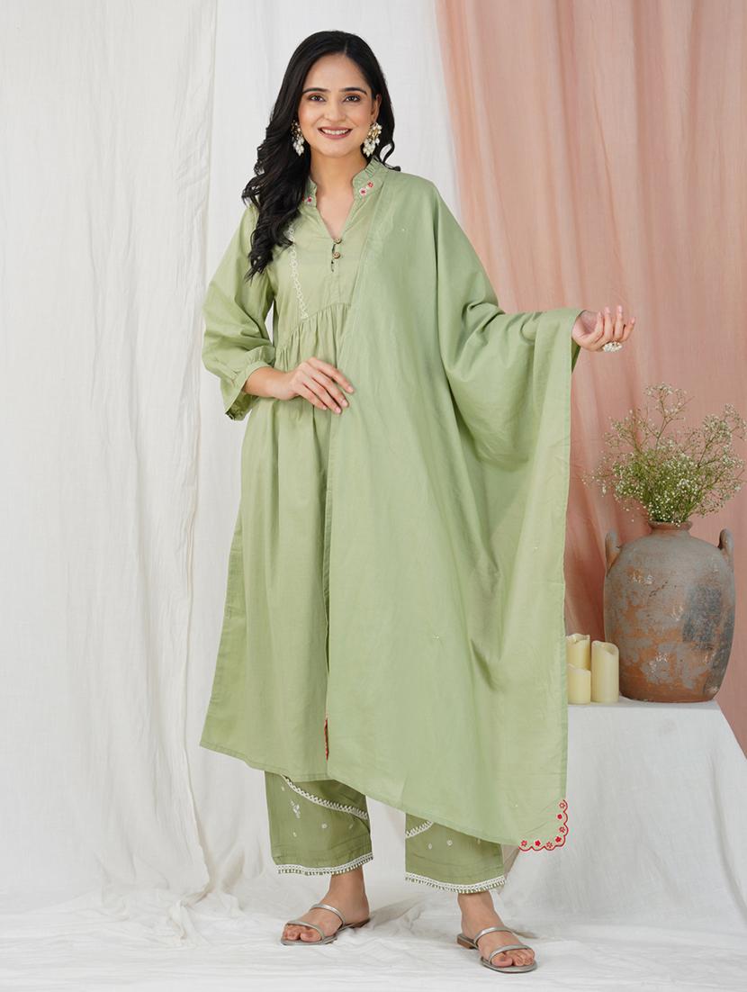 women three quarter sleeve kurta pant with dupatta set - 21975065 -  Zoom Image - 0
