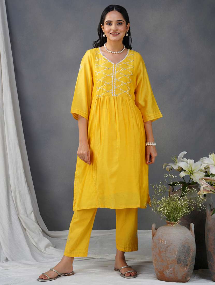 women solid with work three quarter sleeve kurta pant set - 21975091 -  Zoom Image - 0
