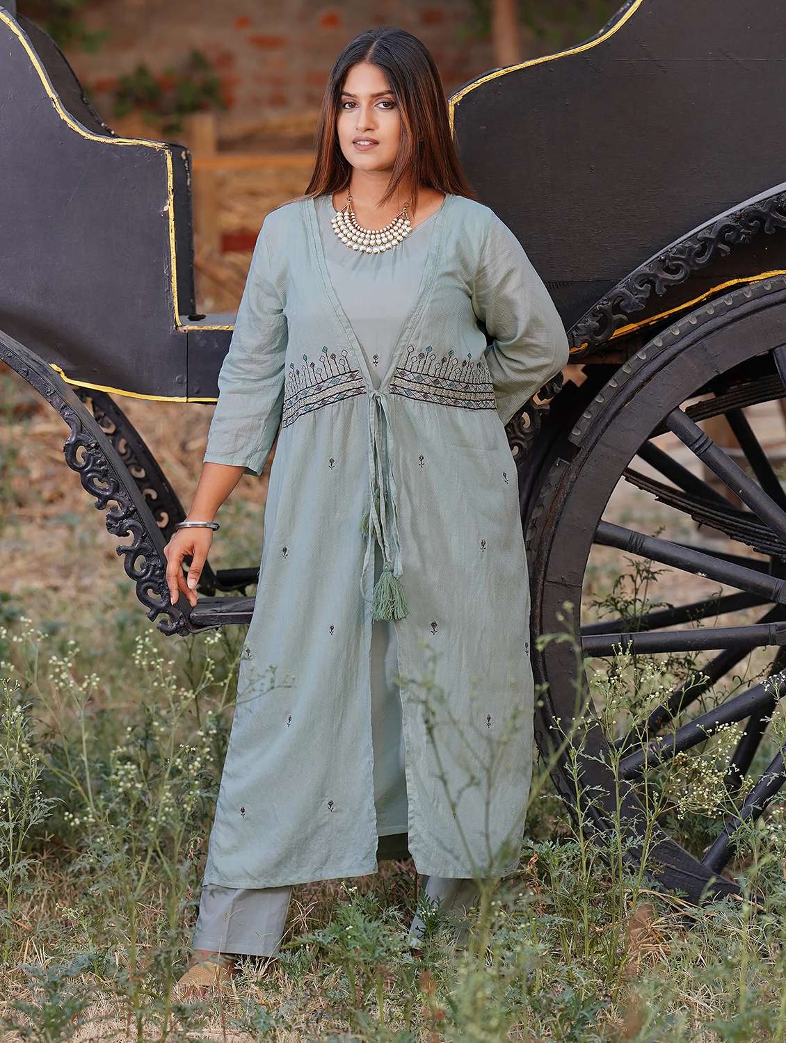 women solid with work three quarter sleeve kurta pant set - 21975101 - Zoom Image - 0
