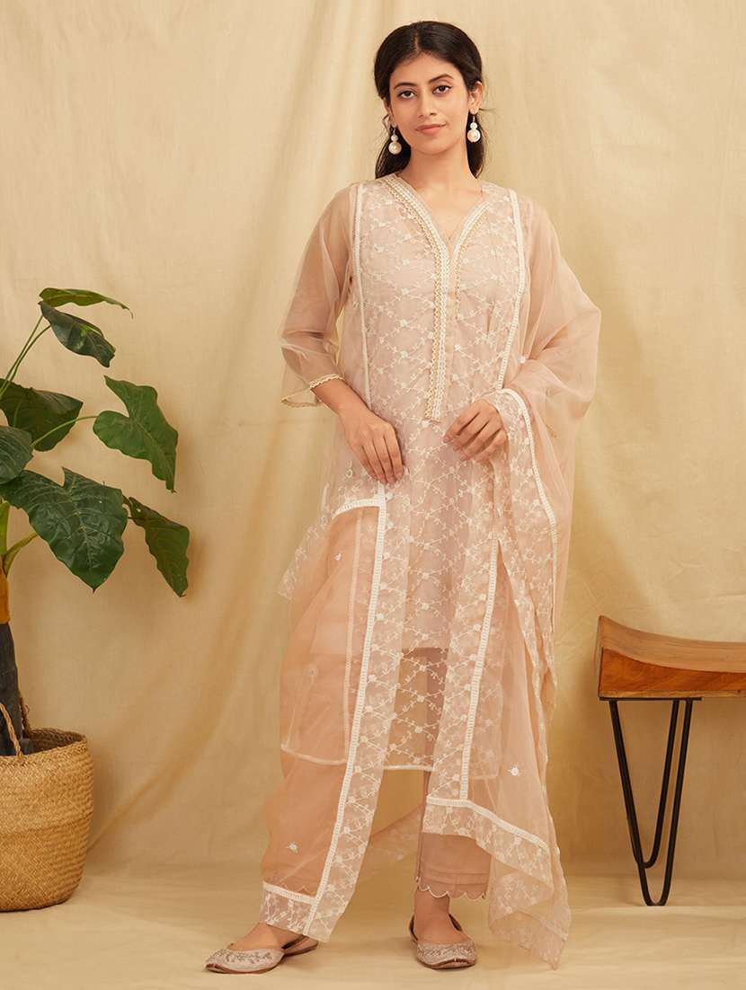 women three quarter sleeve kurta pant with dupatta set