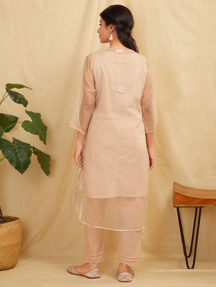 women three quarter sleeve kurta pant with dupatta set - 21975155 -  Standard Image - 3