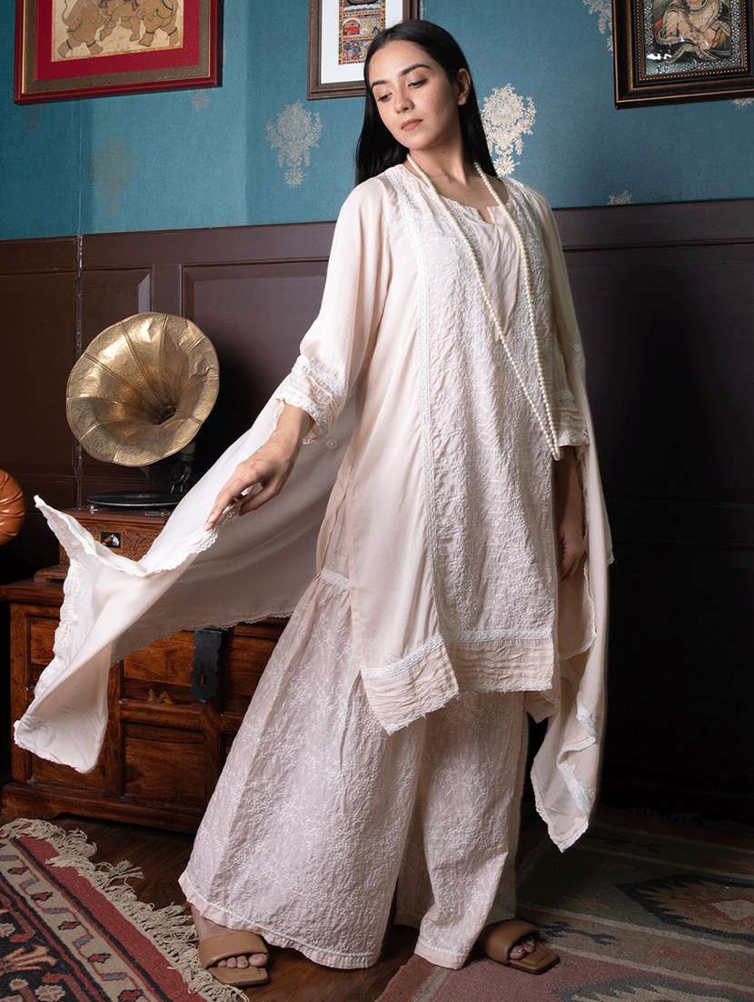 women three quarter sleeve kurta sharara with dupatta set