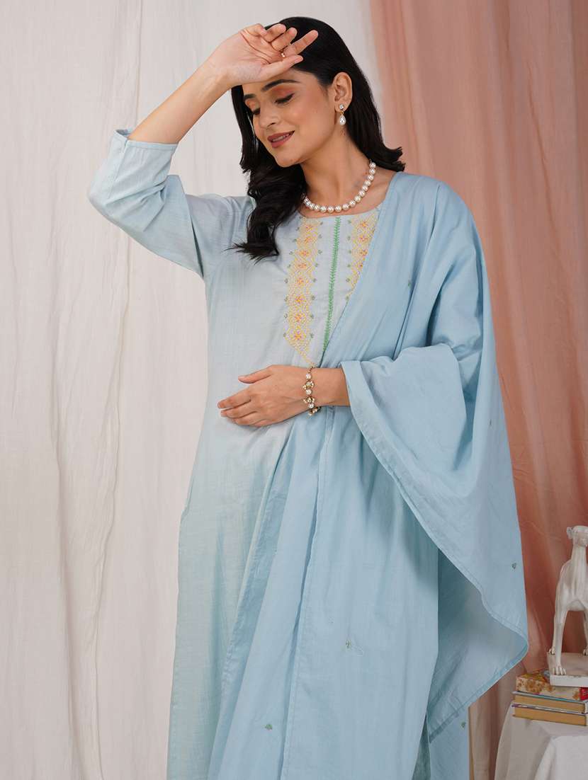 women three quarter sleeve kurta pant with dupatta set - 21975176 -  Standard Image - 5