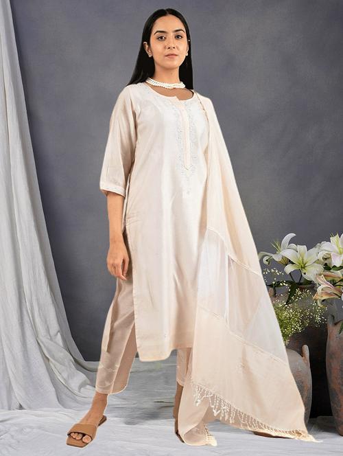 women three quarter sleeve kurta pant with dupatta set - 21975193 -  Standard Image - 0
