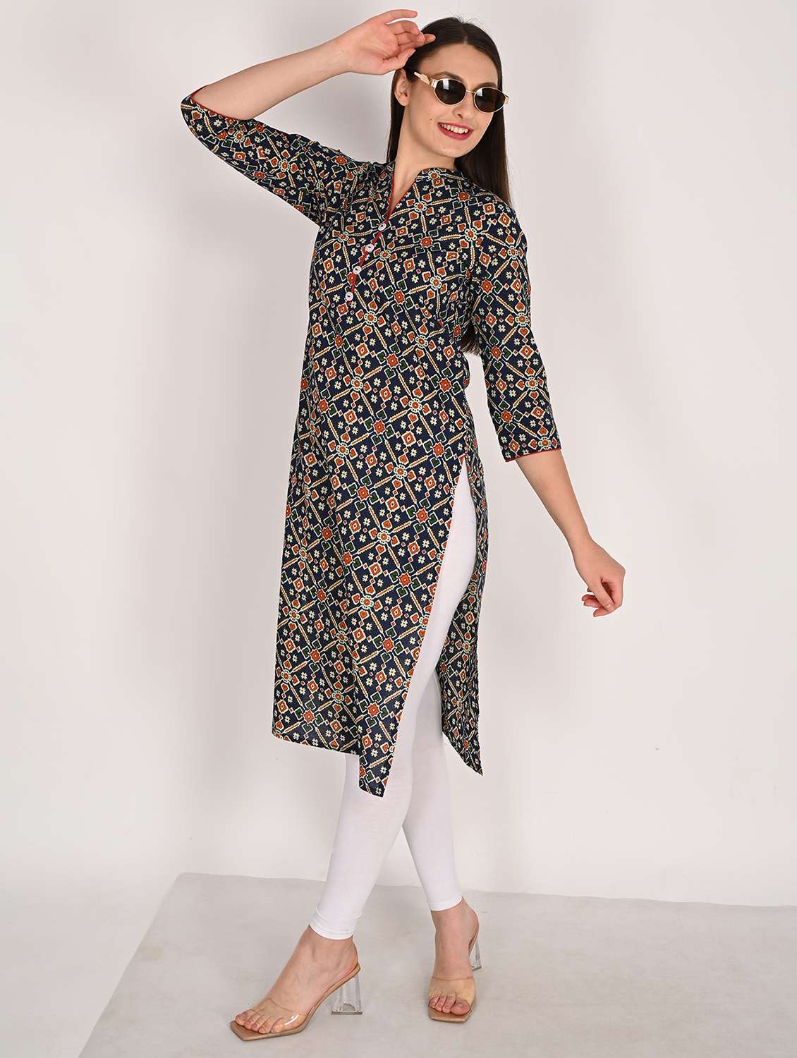 women printed three quarter sleeve straight kurta - 21975302 - Zoom Image - 0