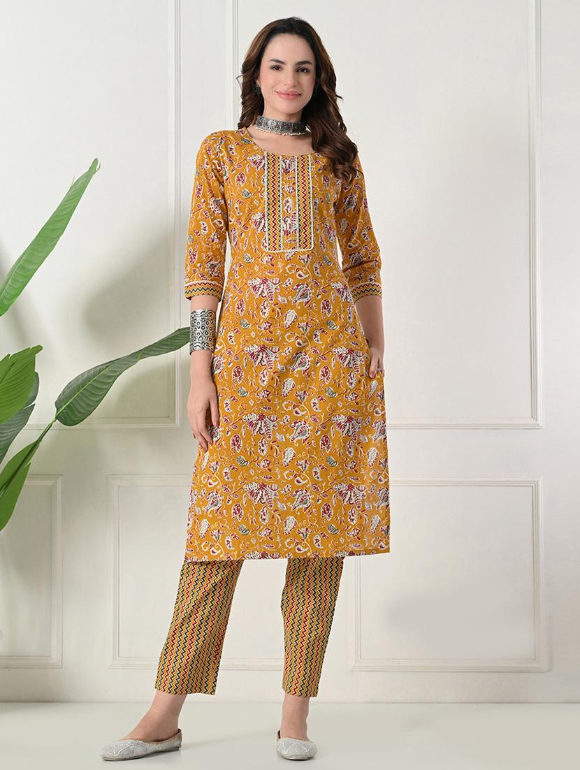 women three quarter sleeve kurta pant with dupatta set - 21975598 - Standard Image - 3