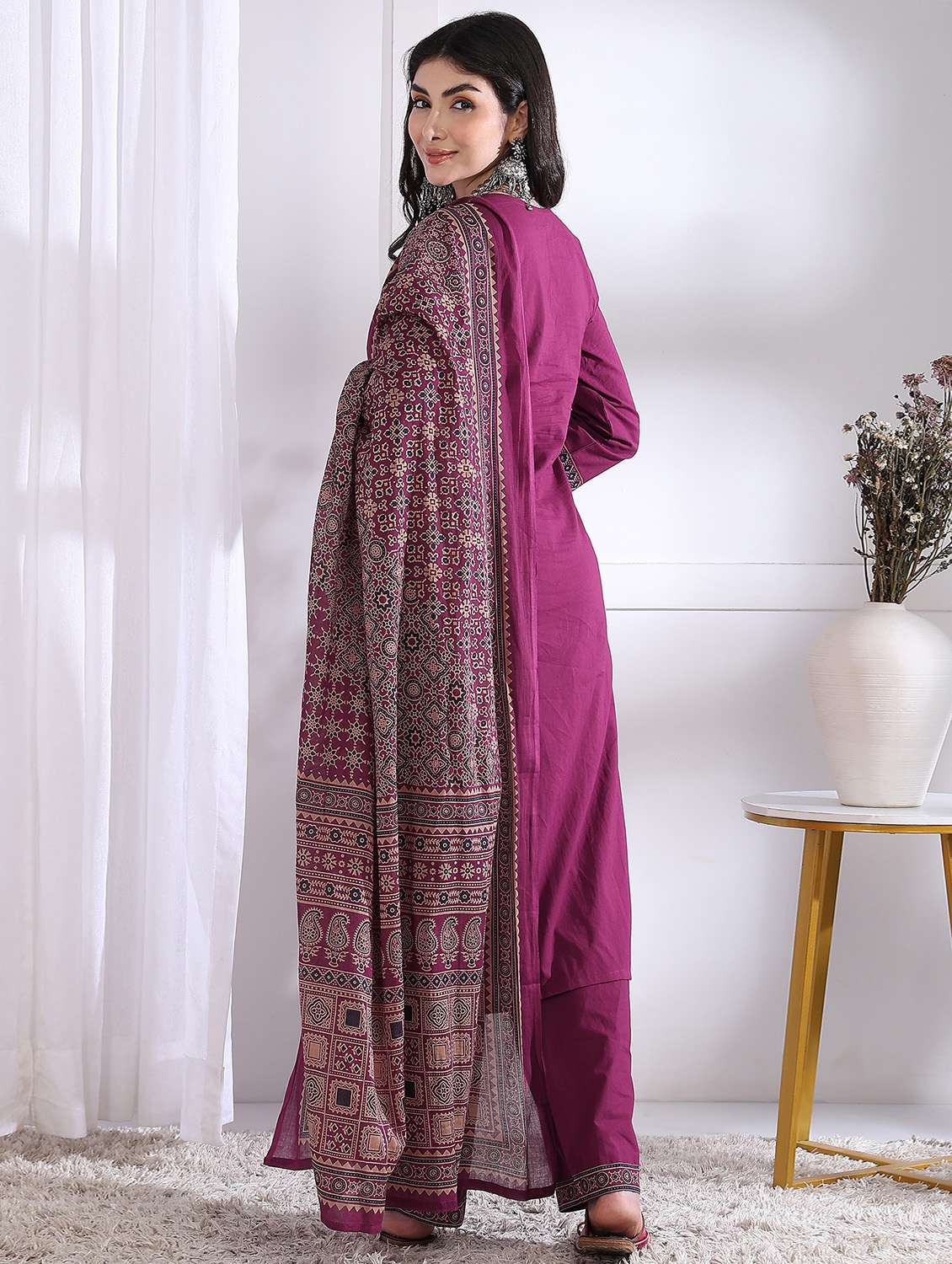 women three quarter sleeve kurta palazzo with dupatta set - 21975797 -  Standard Image - 3