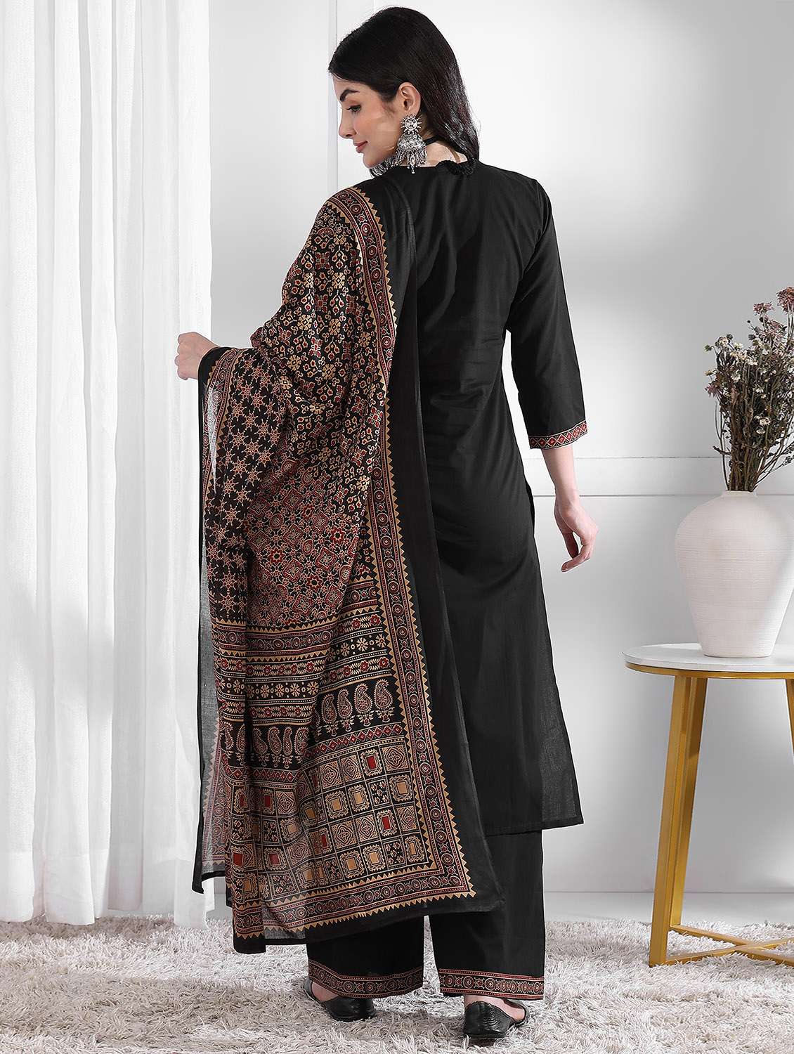 women three quarter sleeve kurta palazzo with dupatta set - 21975799 -  Standard Image - 3