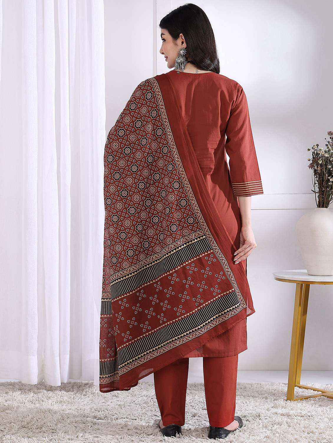 women three quarter sleeve kurta pant with dupatta set - 21975802 -  Standard Image - 3