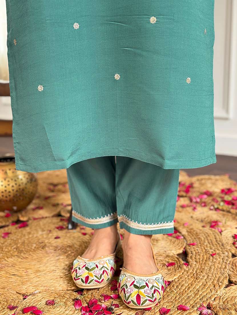 women three quarter sleeve kurta pant with dupatta set - 21976523 -  Standard Image - 5
