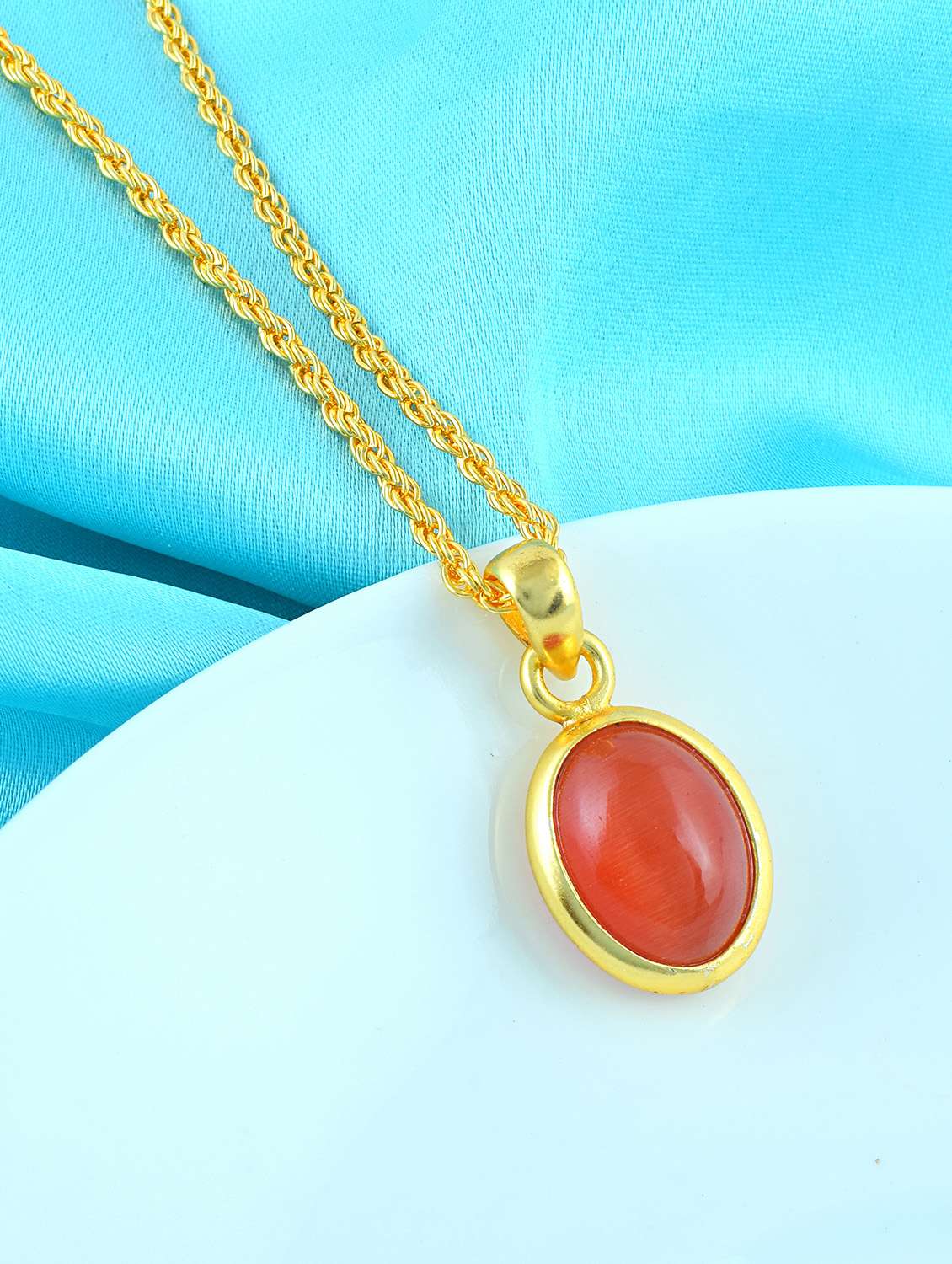 brass gold chrysoberl red cats eye lehsuniya pendant