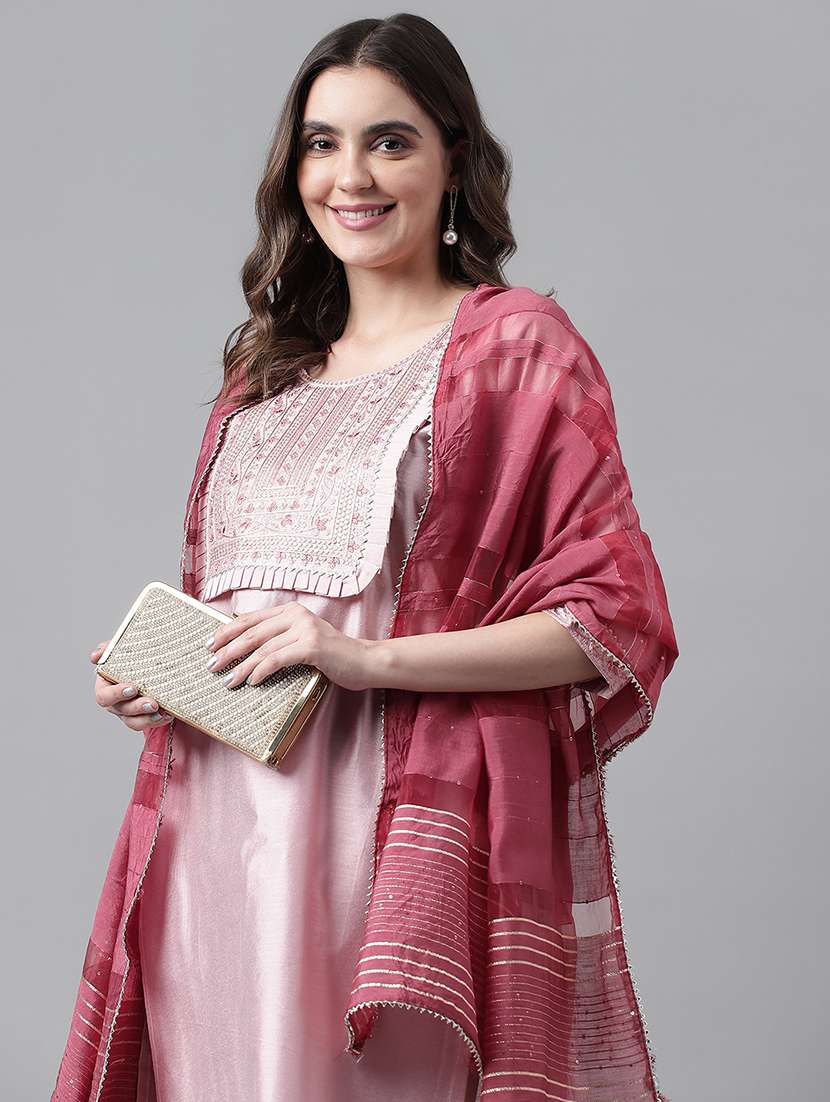 women three quarter sleeve kurta pant with dupatta set - 21976665 -  Standard Image - 3