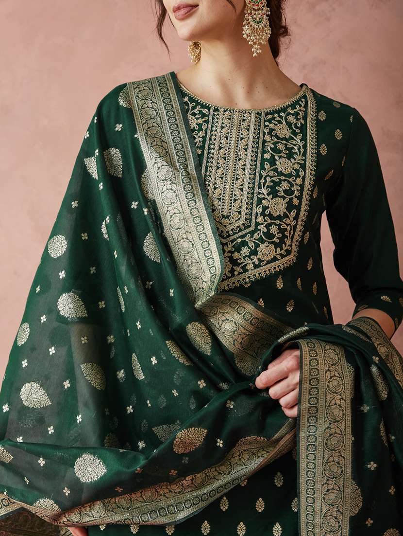 women three quarter sleeve kurta pant with dupatta set - 21976670 -  Standard Image - 3