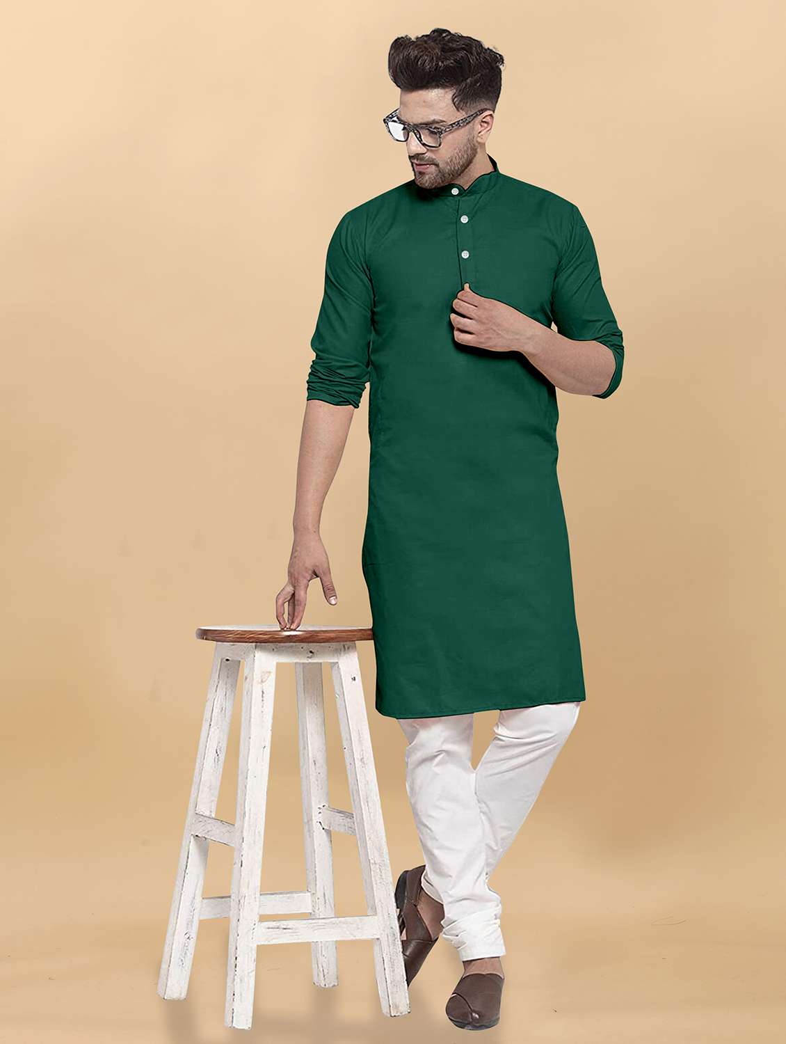 men pack of 2 solid mandarin neck long kurta - 21976702 - Standard Image - 3