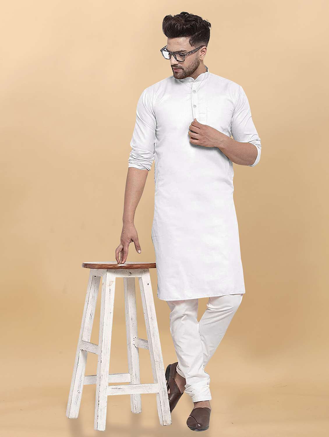 men pack of 2 solid mandarin neck long kurta - 21976899 -  Standard Image - 3