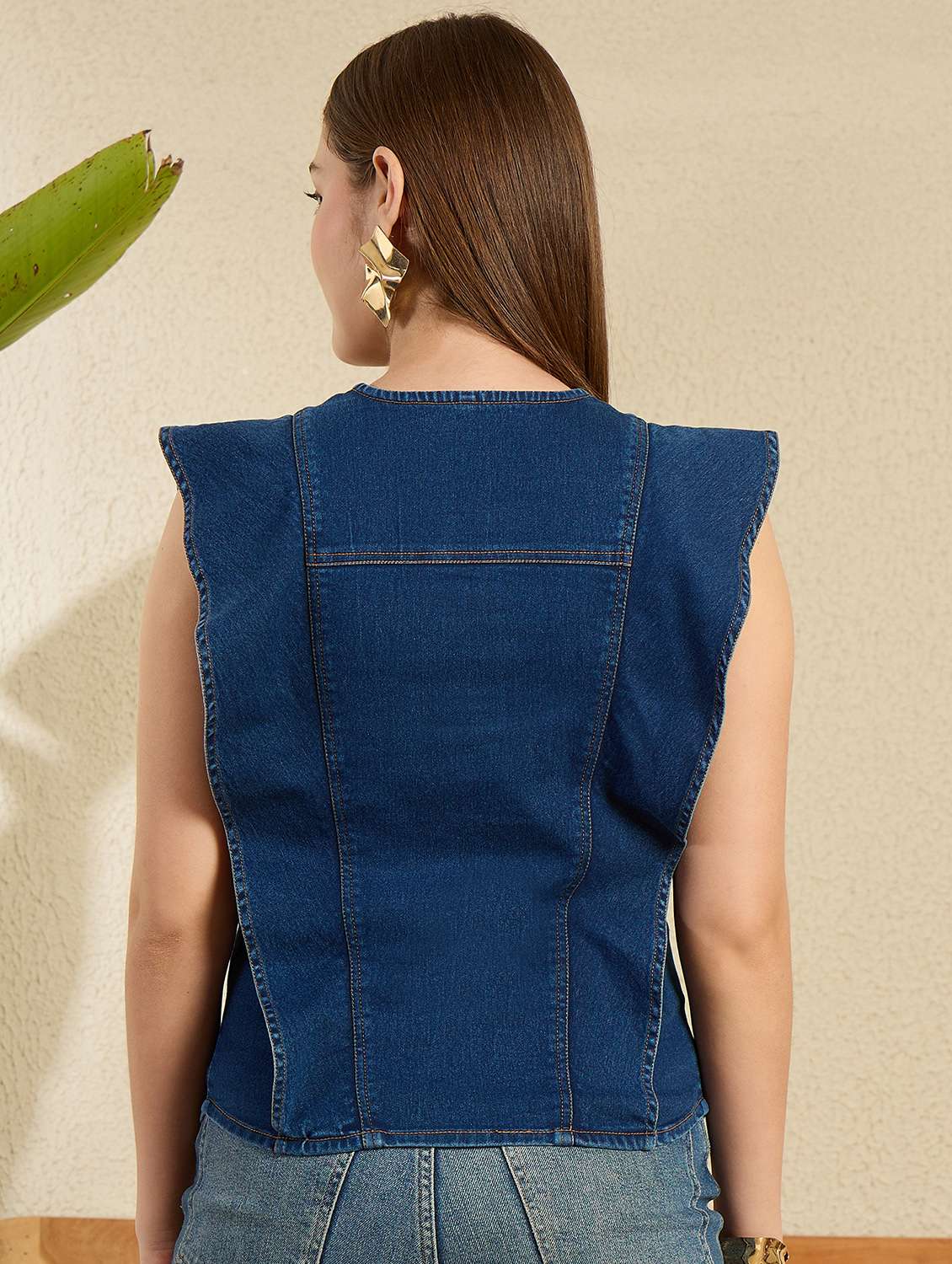 women solid collared sleeveless denim shirt top - 21976967 - Standard Image - 3
