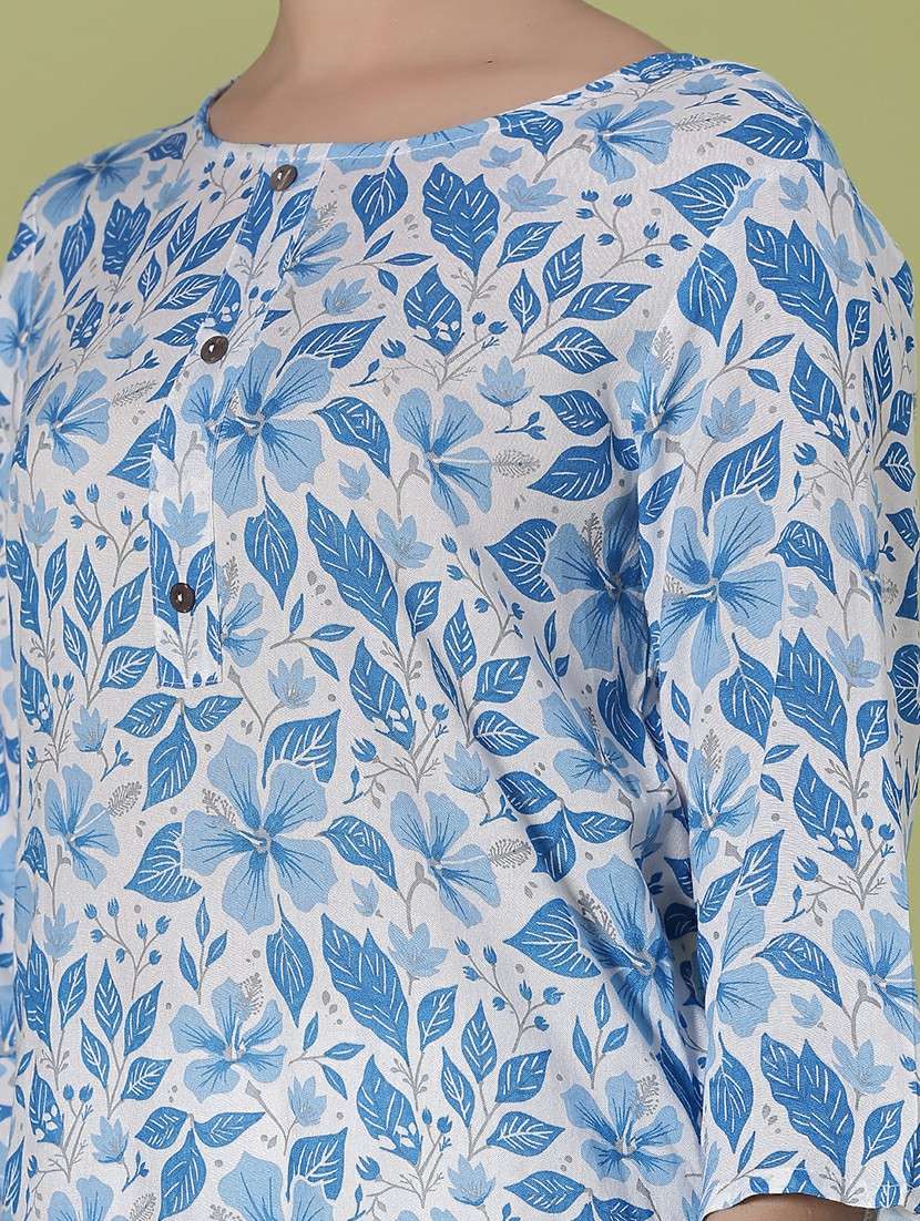 women three quarter sleeve straight kurta - 21977044 -  Standard Image - 5