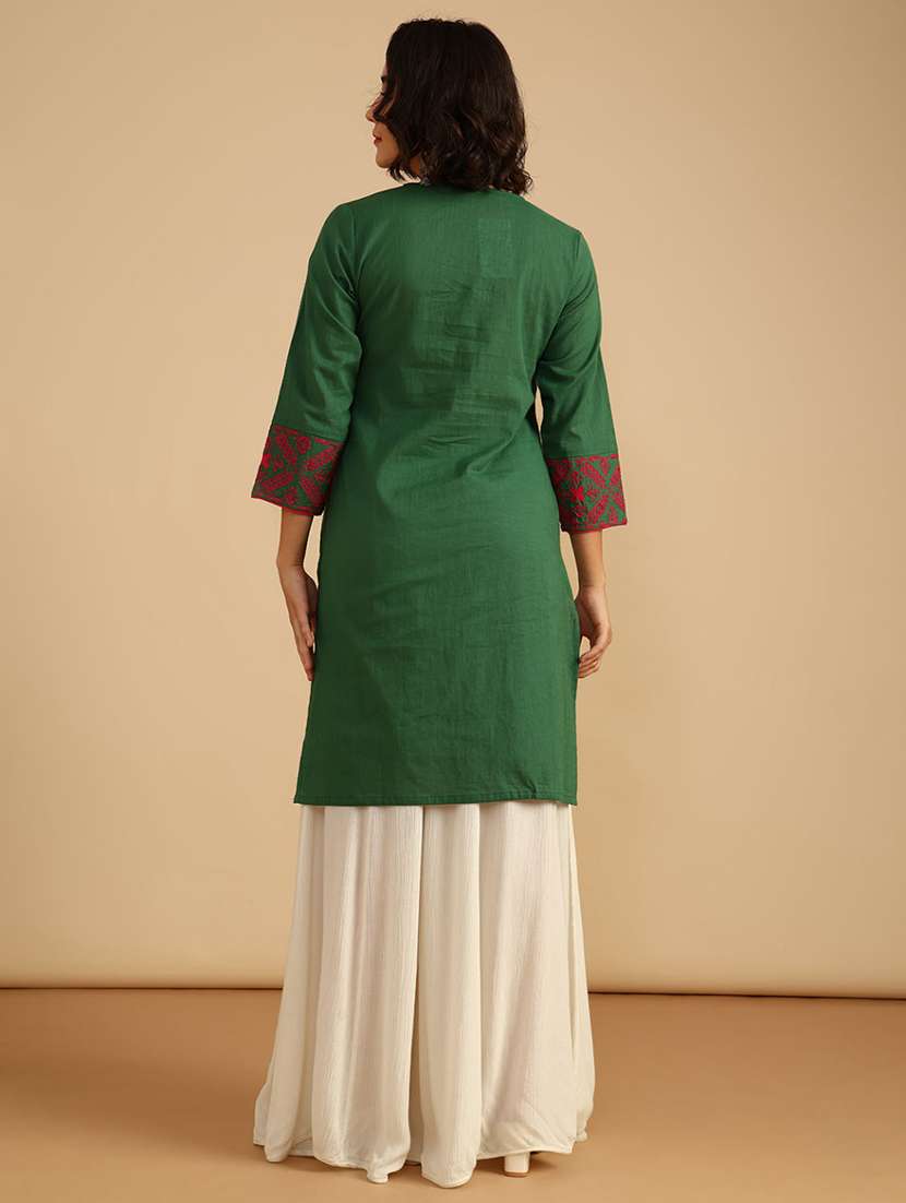 women solid three quarter sleeve straight kurta - 21977106 -  Standard Image - 3