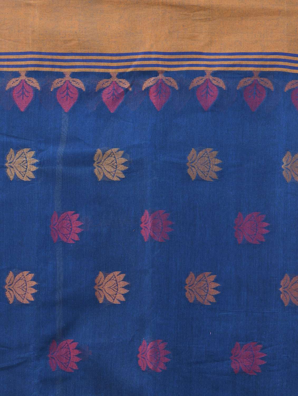 women self design handloom saree - 21977420 - Standard Image - 3