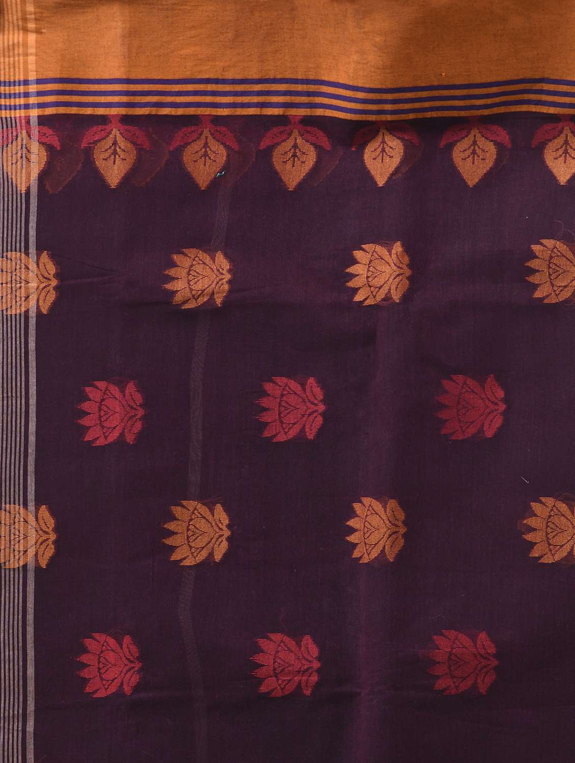 women self design handloom saree - 21977421 - Standard Image - 3