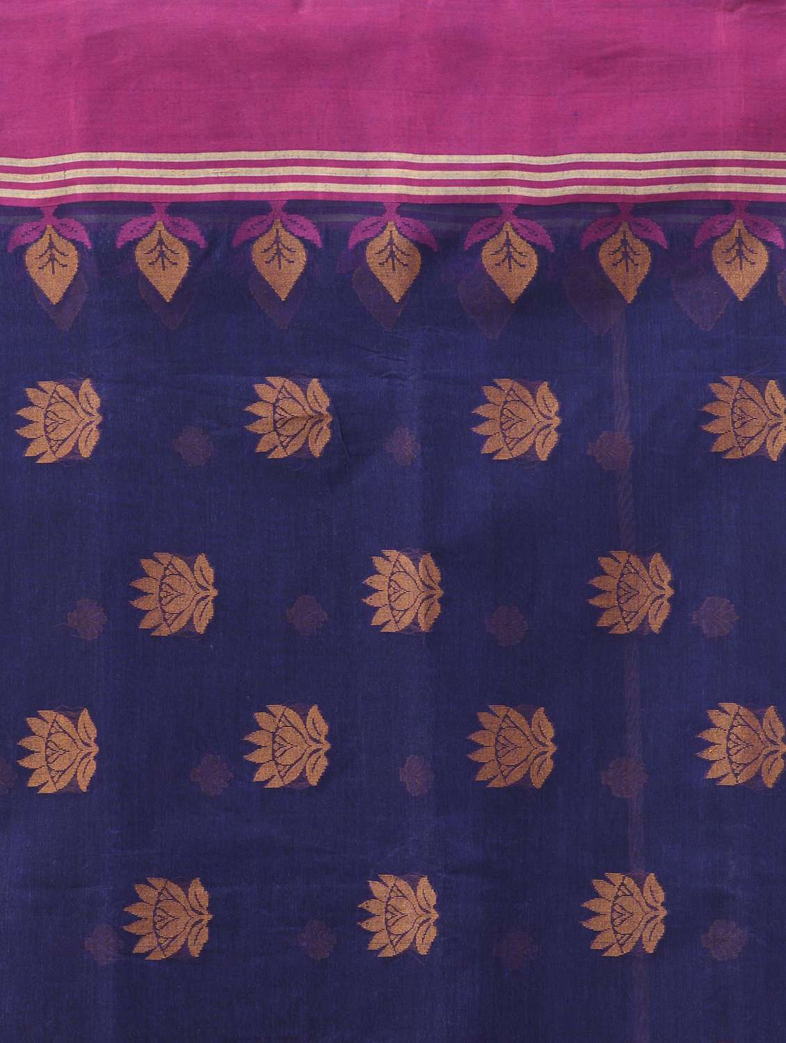 women self design handloom saree - 21977422 - Standard Image - 3