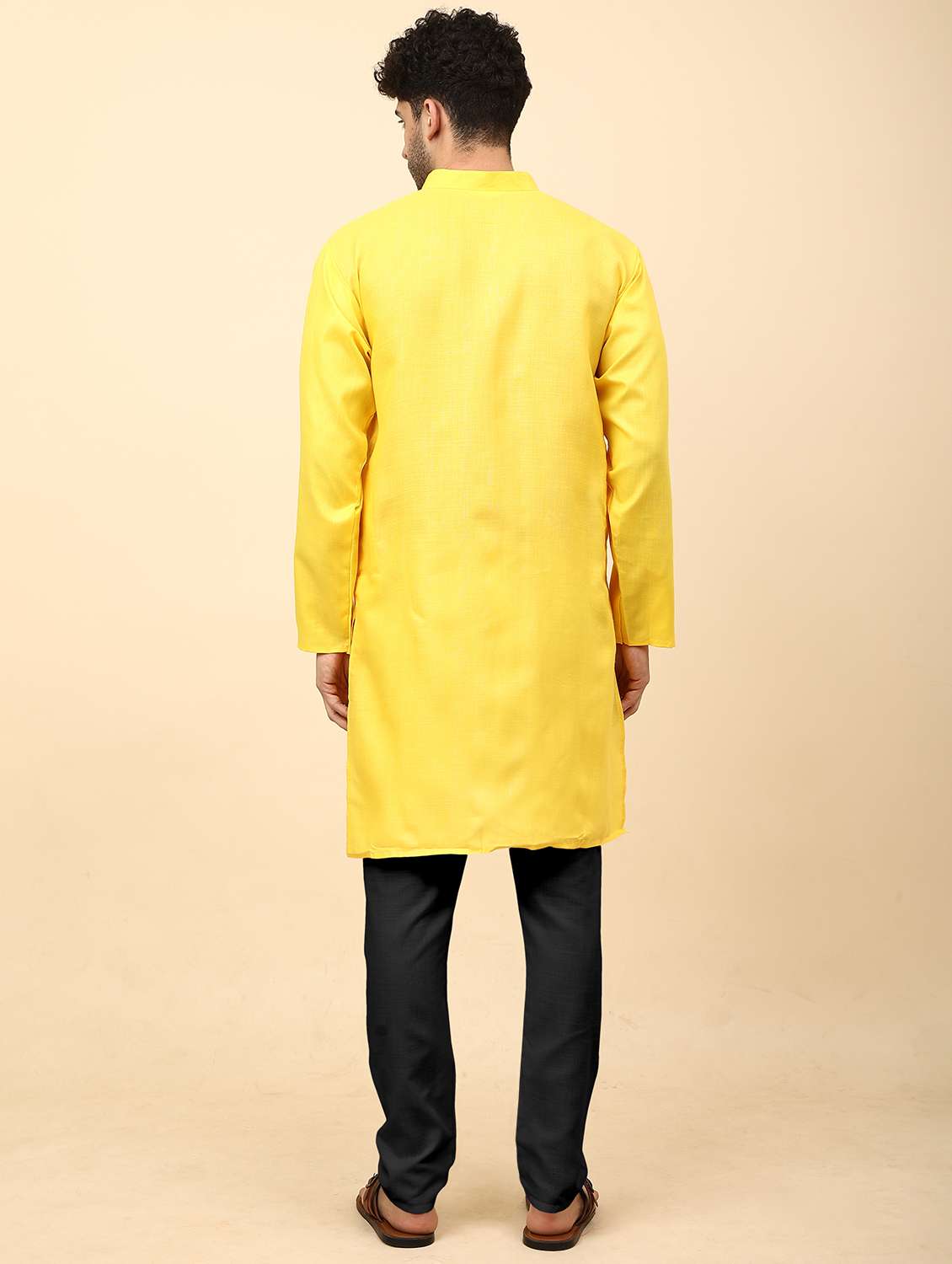 men pack of 2 solid mandarin neck kurta pyjama ethnic wear set - 21977992 -  Standard Image - 3