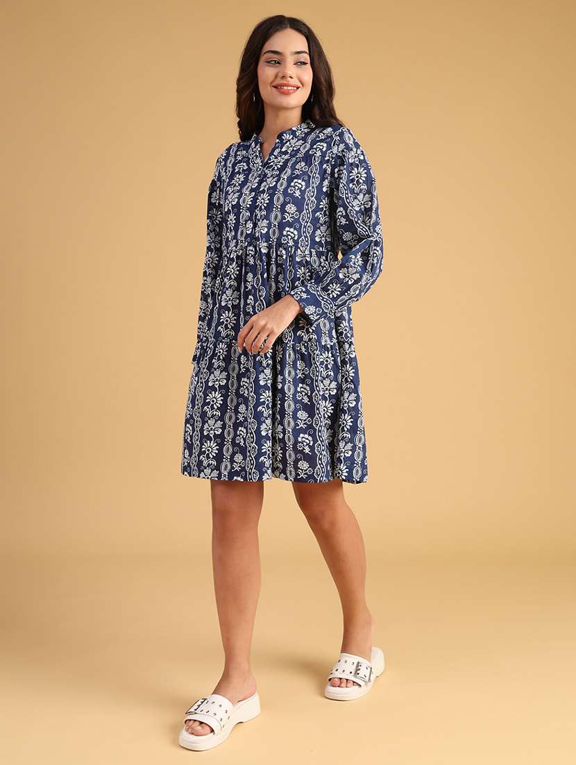 women printed long sleeve fit and flared dress