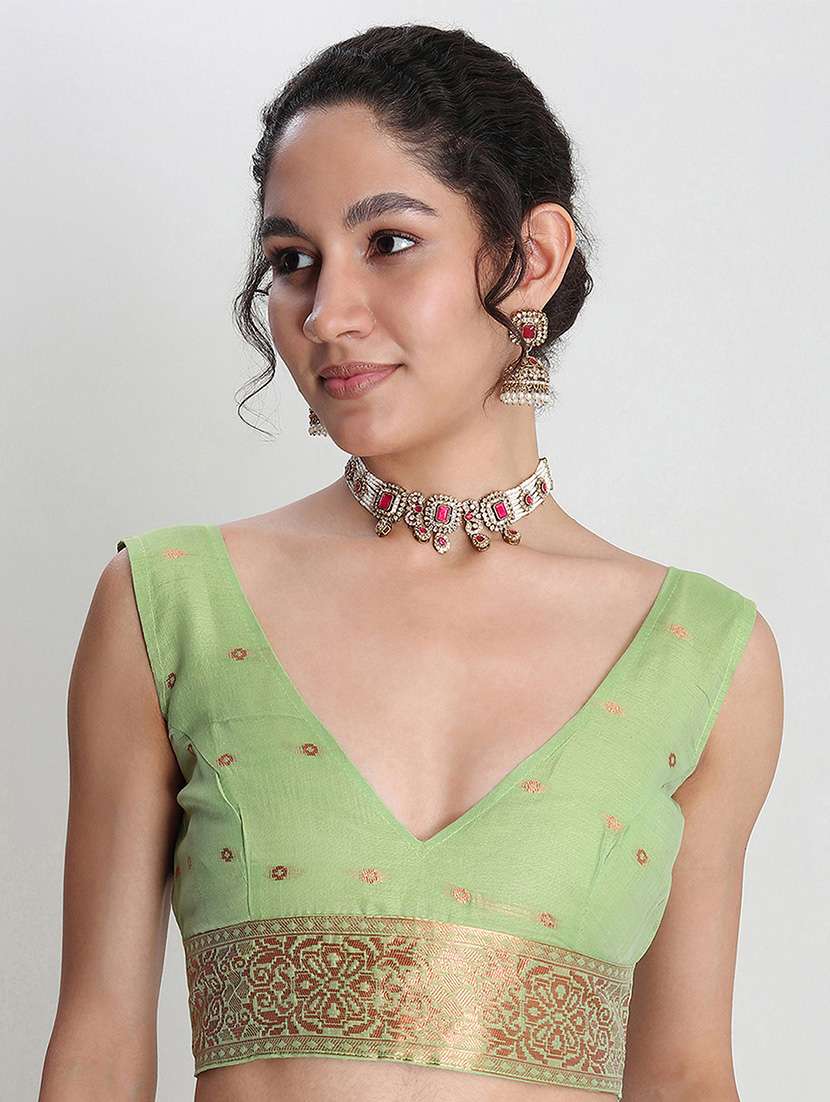 women self design banarasi saree with blouse - 21978315 - Standard Image - 5