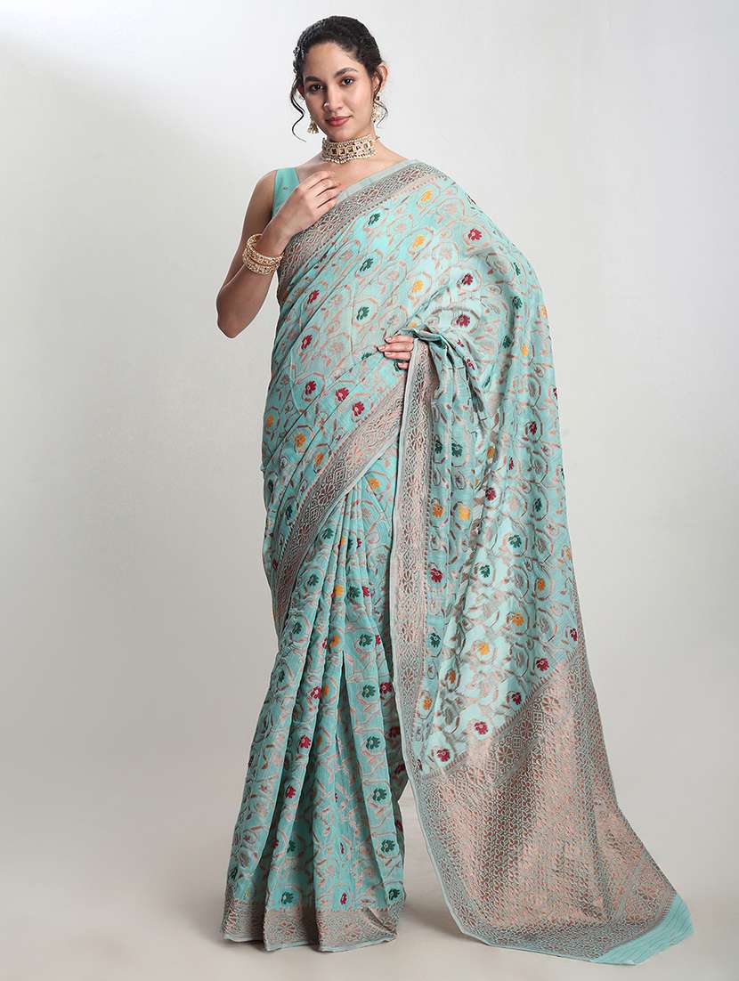 women self design banarasi saree with blouse