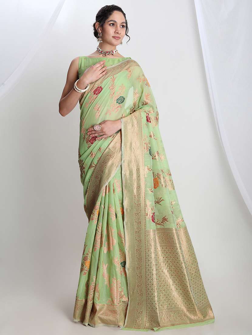 women self design banarasi saree with blouse