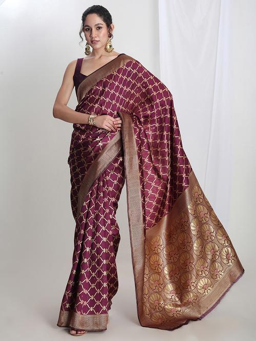 women self design banarasi saree with blouse - 21978338 - Standard Image - 0