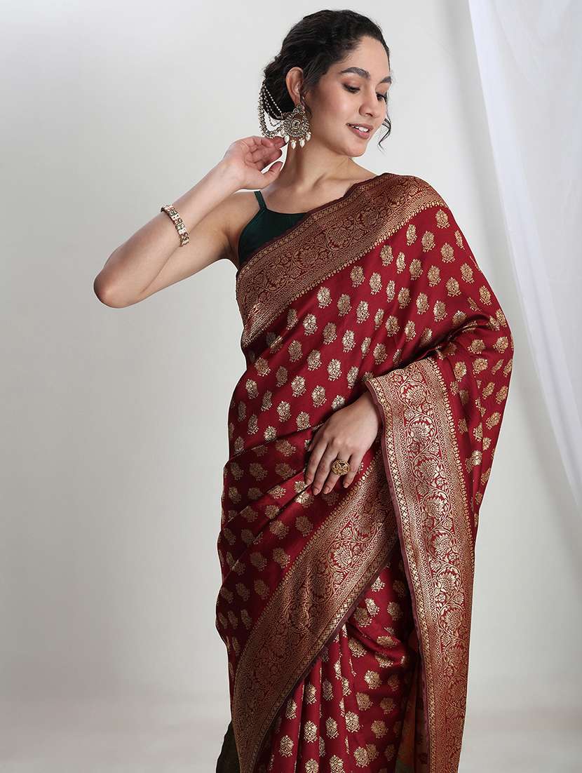 women self design banarasi saree with blouse - 21978343 - Standard Image - 3