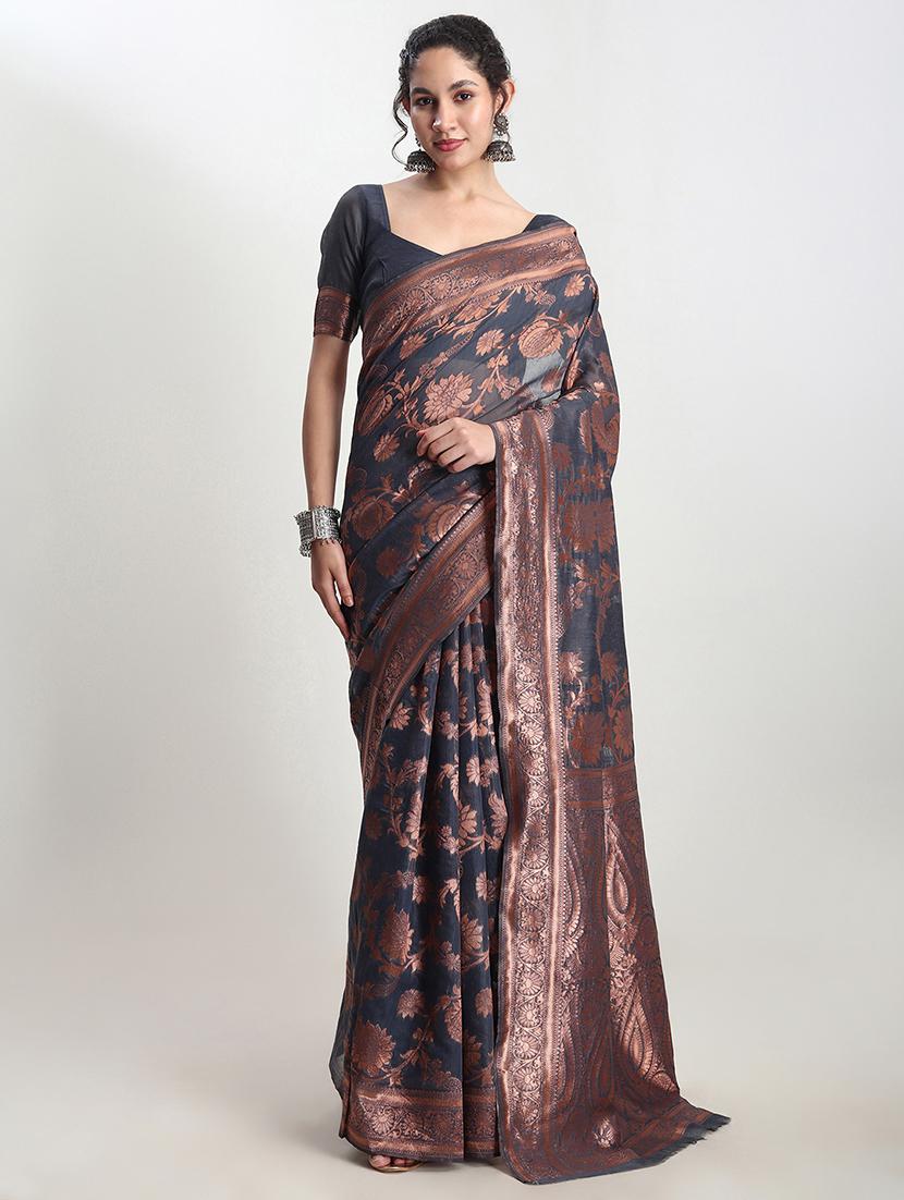 women self design banarasi saree with blouse - 21978385 - Zoom Image - 0