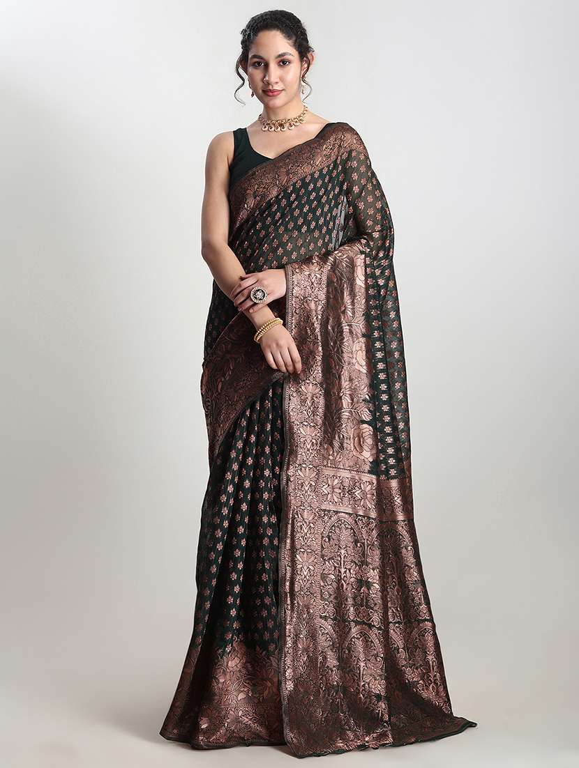 women self design banarasi saree with blouse