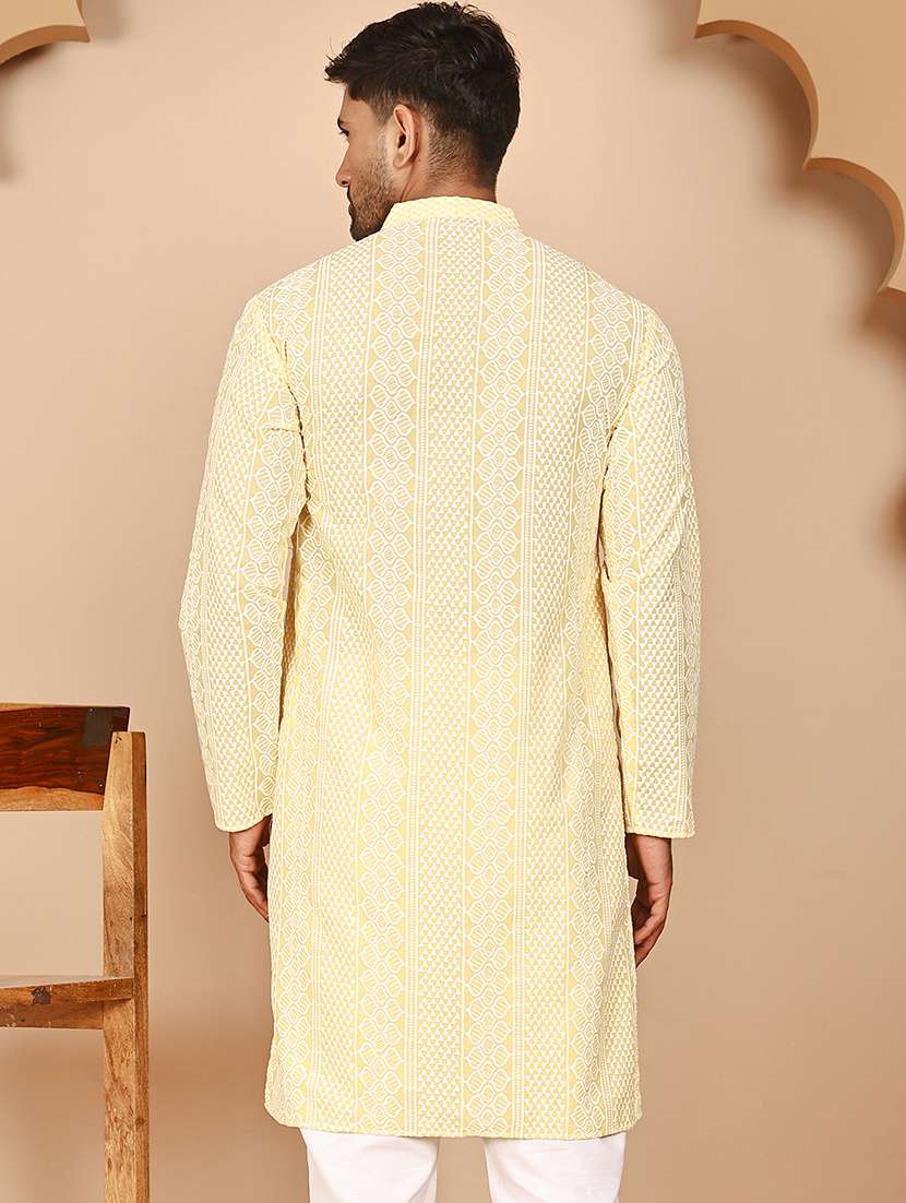 men embroidered mandarin neck long kurta - 21978483 - Standard Image - 5