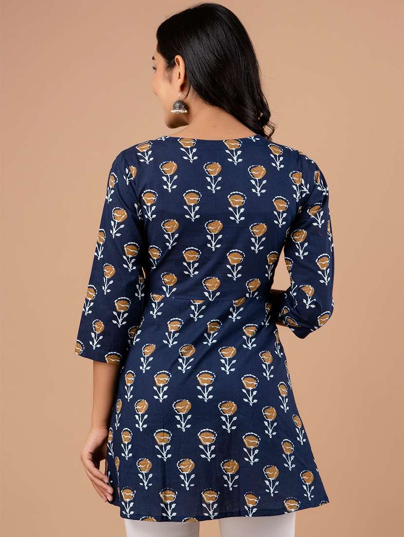 women printed three quarter sleeve angrakha kurti - 21978622 -  Standard Image - 3