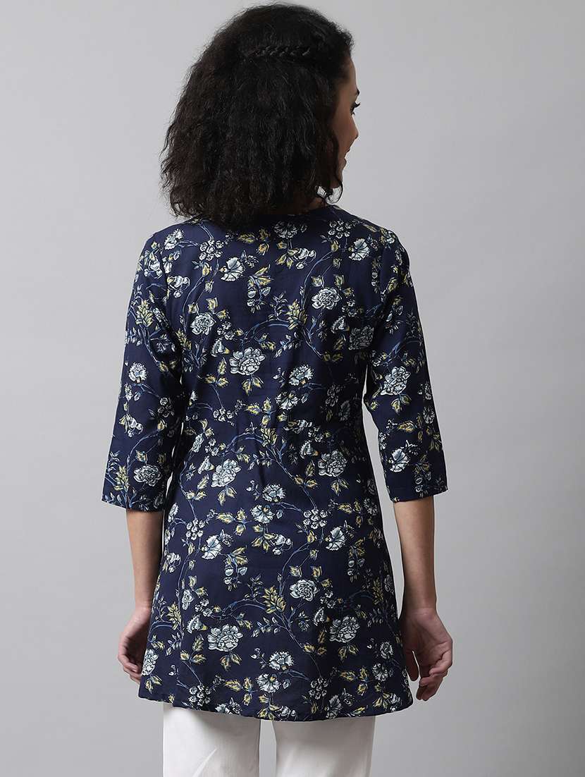 women printed three quarter sleeve angrakha kurti - 21978624 - Standard Image - 3