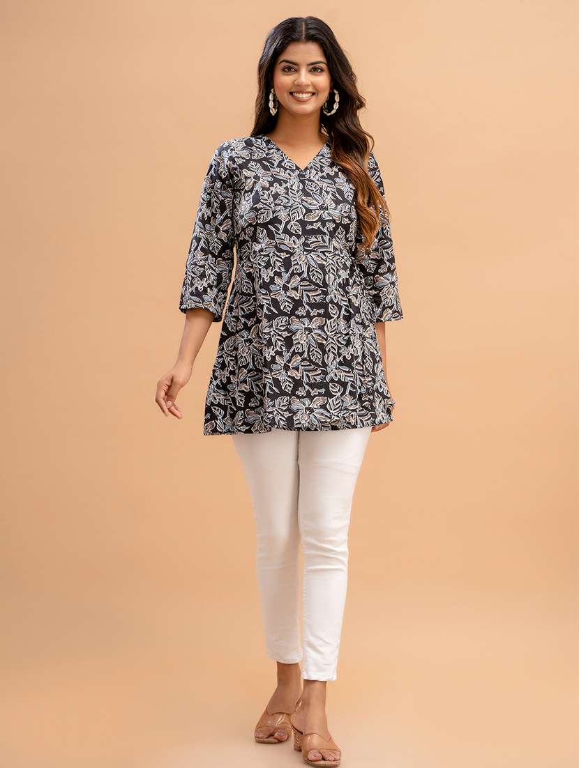 women printed three quarter sleeve angrakha kurti - 21978634 -  Standard Image - 5
