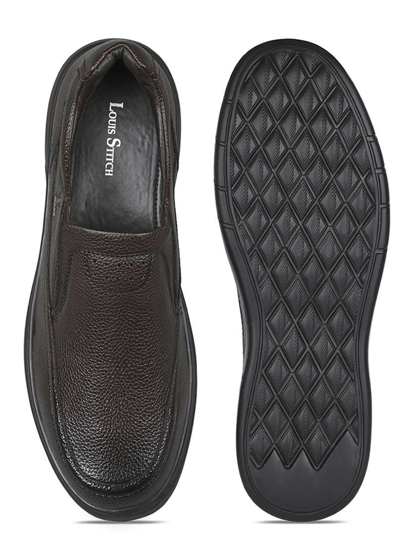 men solid slip on formal shoes - 21979015 - Standard Image - 5