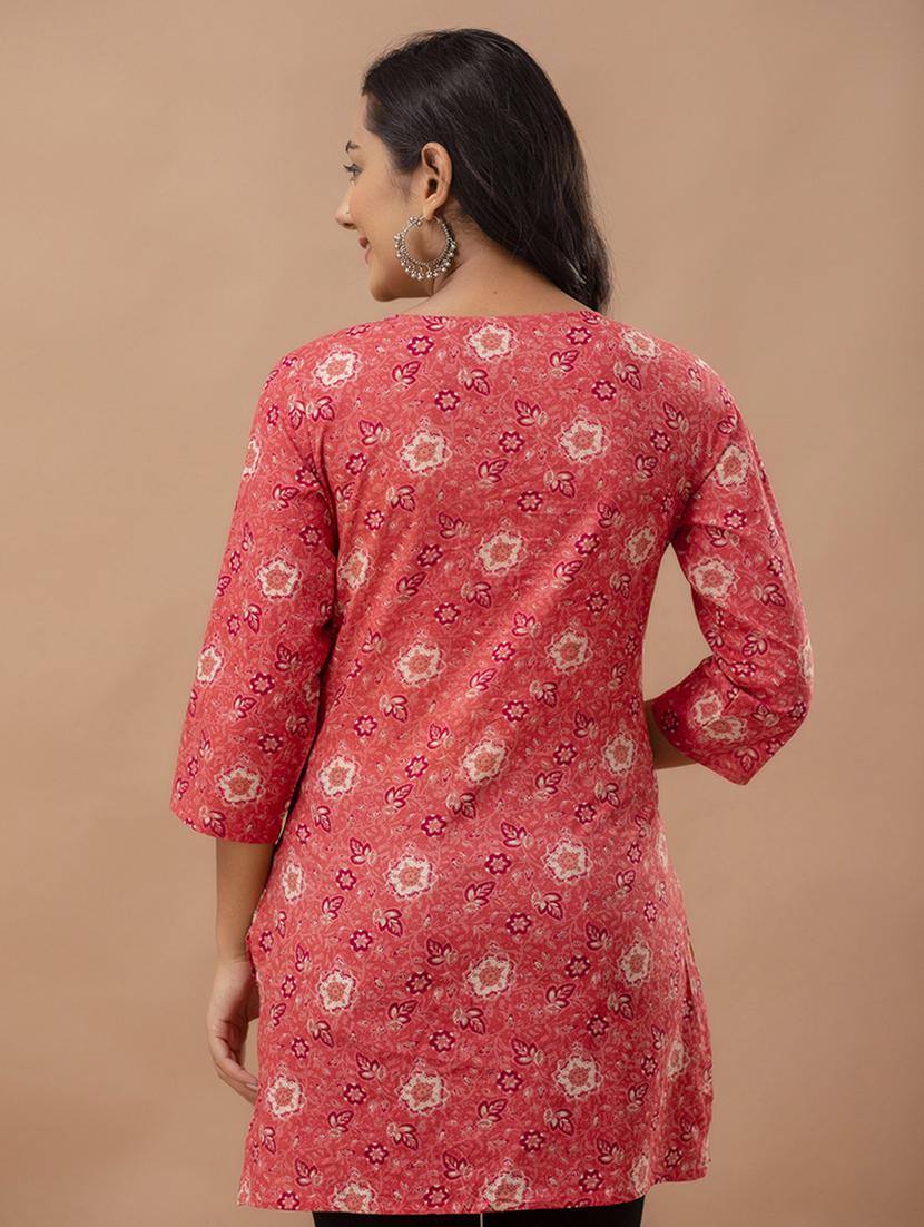 women printed three quarter sleeve straight kurti - 21979040 - Standard Image - 3