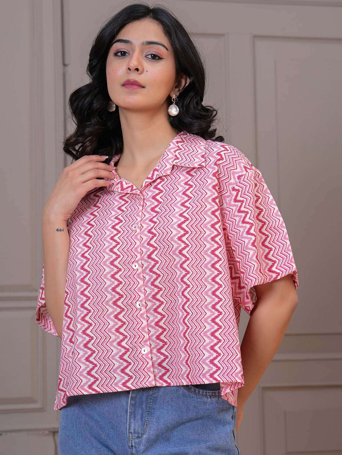 women chevron printed short sleeve shirt top - 21979211 - Zoom Image - 0
