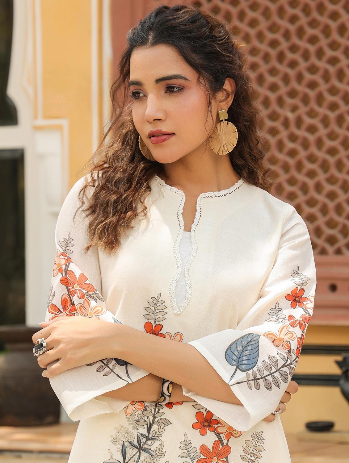 women floral three quarter sleeve kurta pant set - 21979259 - Standard Image - 3