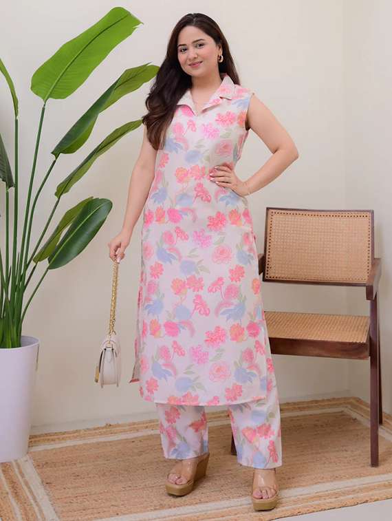 women floral printed sleeveless kurta pant set - 21979265 -  Zoom Image - 0