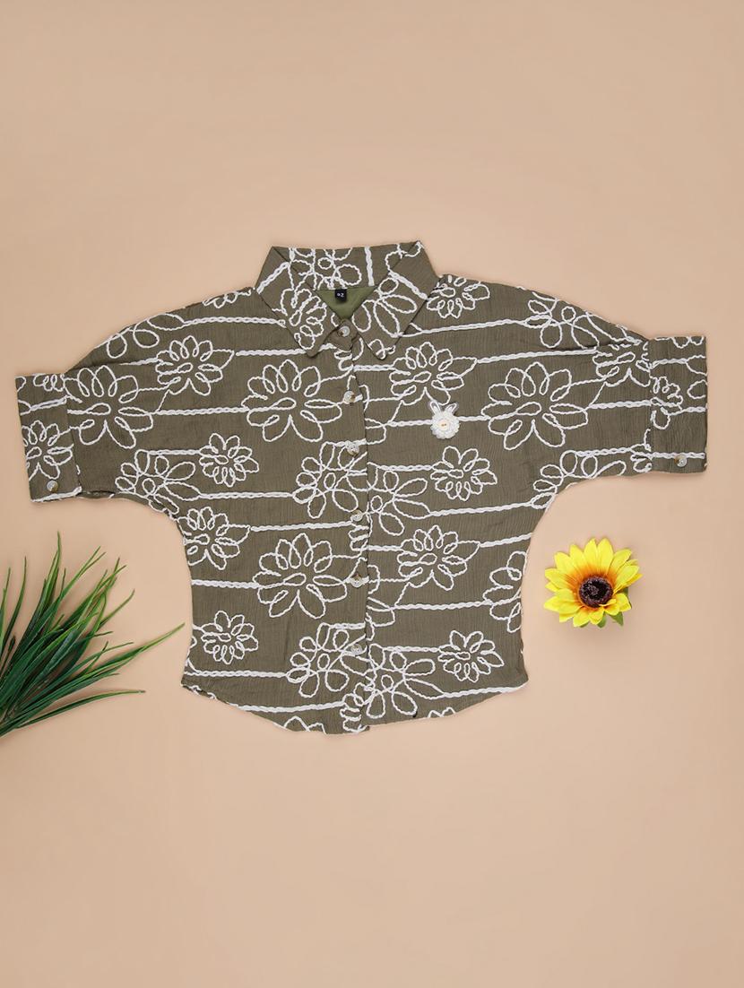 girls embroidered short sleeve collared top - 21979555 - Zoom Image - 0