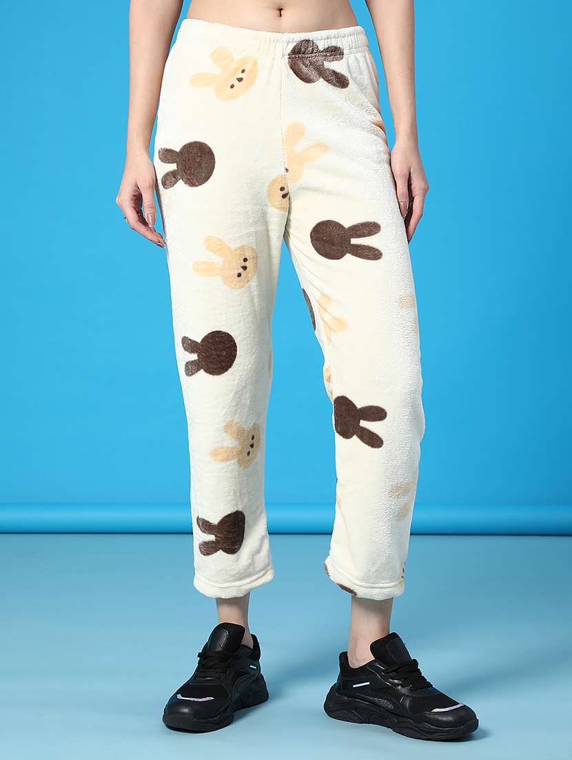 women printed mid rise winter wear pyjama