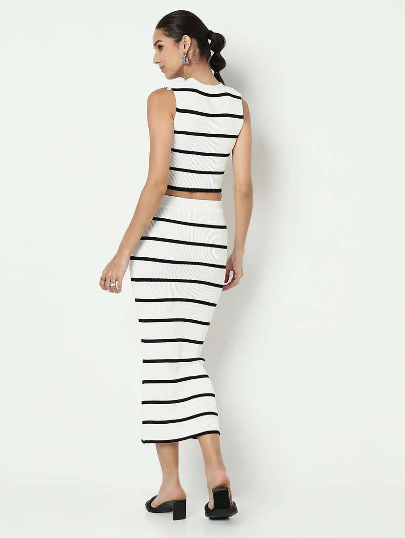 women striped crop top and skirt co-ord set - 21979726 -  Standard Image - 3