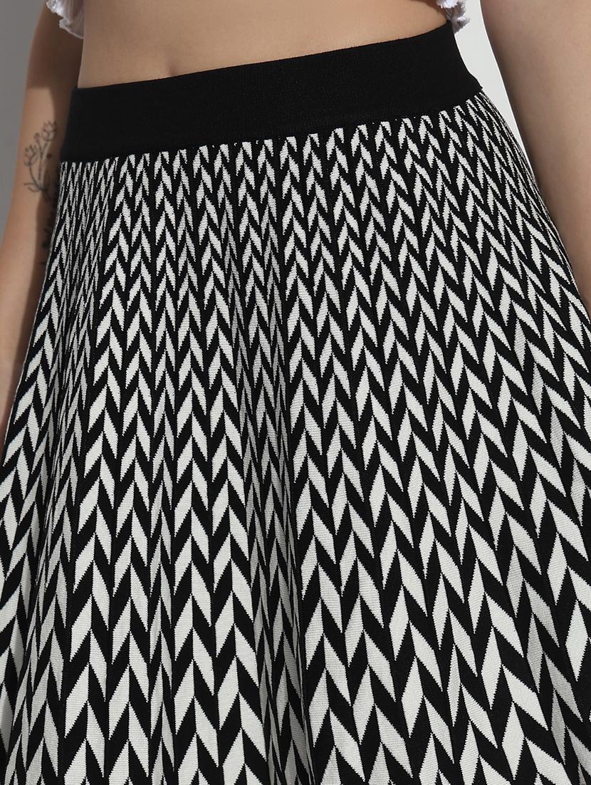 women printed high rise flared skirt - 21979746 - Standard Image - 5