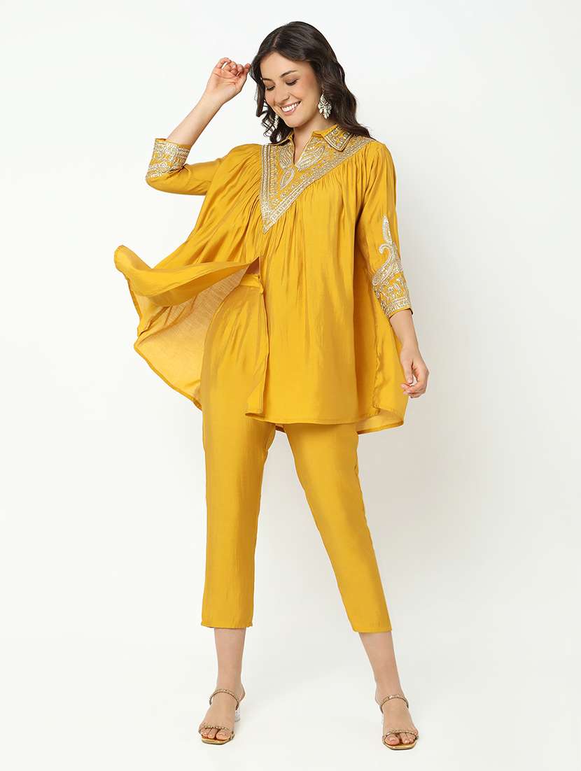 women solid with work three quarter sleeve ethnic co-ord set - 21979781 - Standard Image - 3