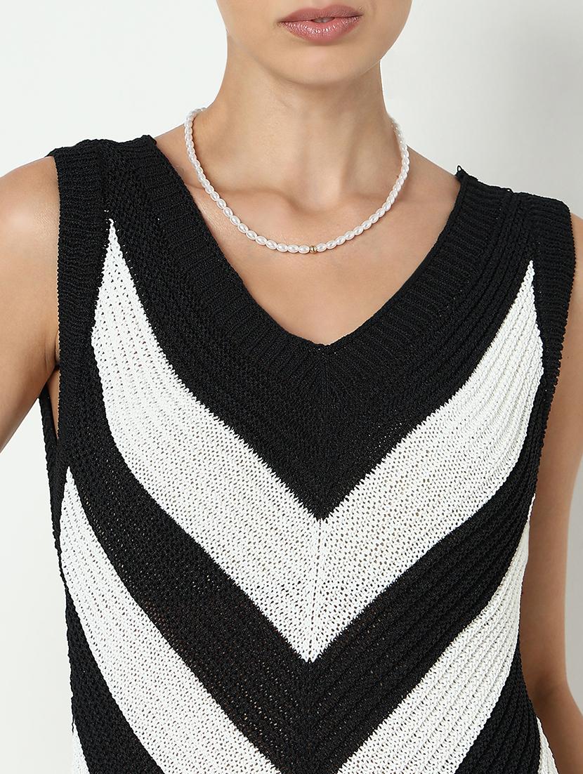 women striped sleeveless asymmetric dress - 21979872 - Standard Image - 3